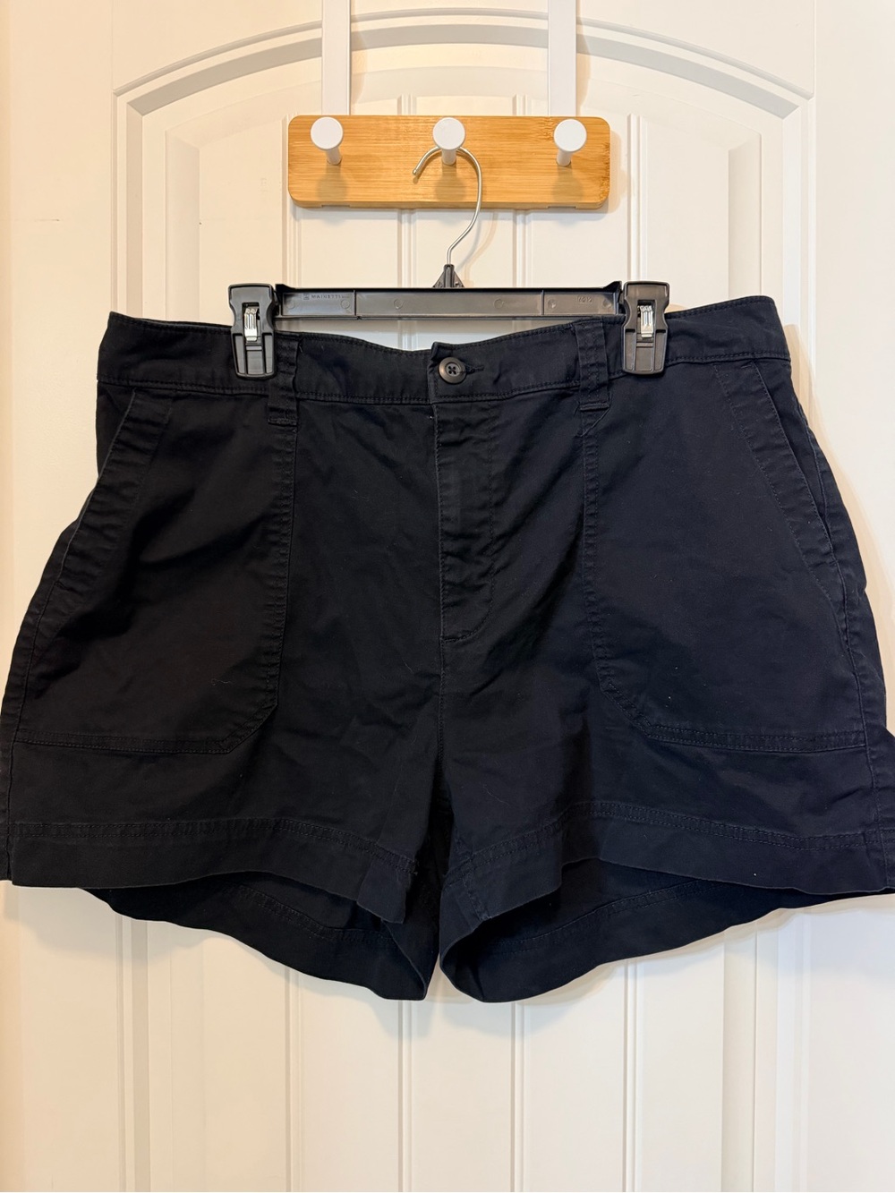Old Navy Black High-Rise Casual Shorts